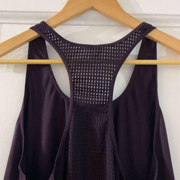 Gap Fit Maroon Racerback Tank - Size L - Picture 3 of 3